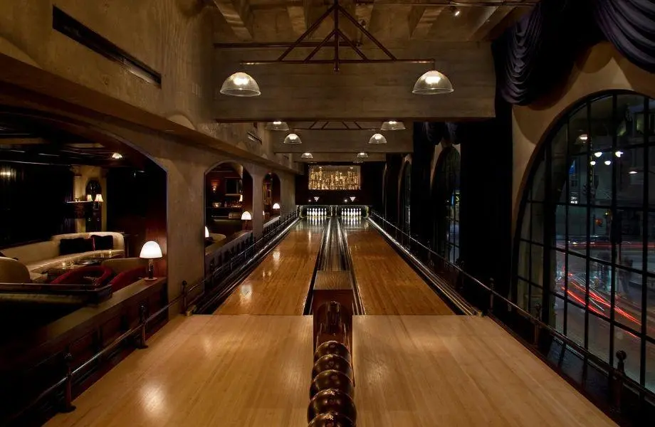 The Spare Room, bar in Los Angeles (photo 1)