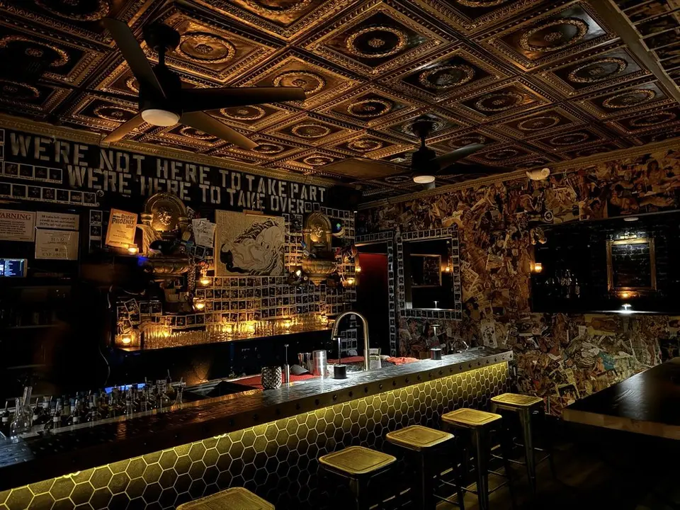 Killer Whale Sex Club, bar in Phoenix (photo 1)