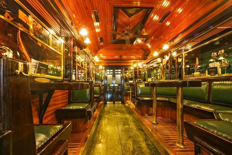 Orient Express, bar in Zagreb (photo 1)