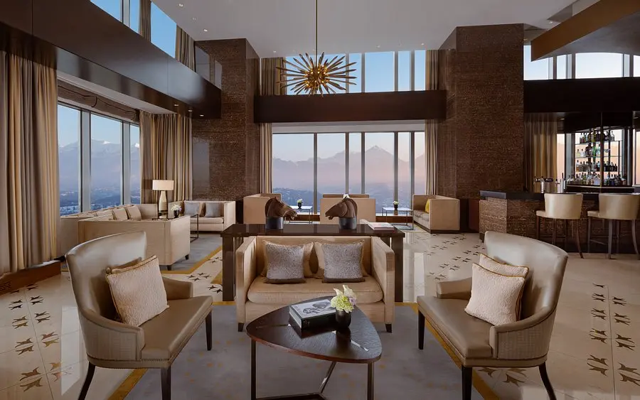 Sky Lounge and Bar, bar in Almaty (photo 1)