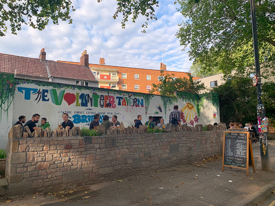 Volunteer Tavern - Thumbnail 3