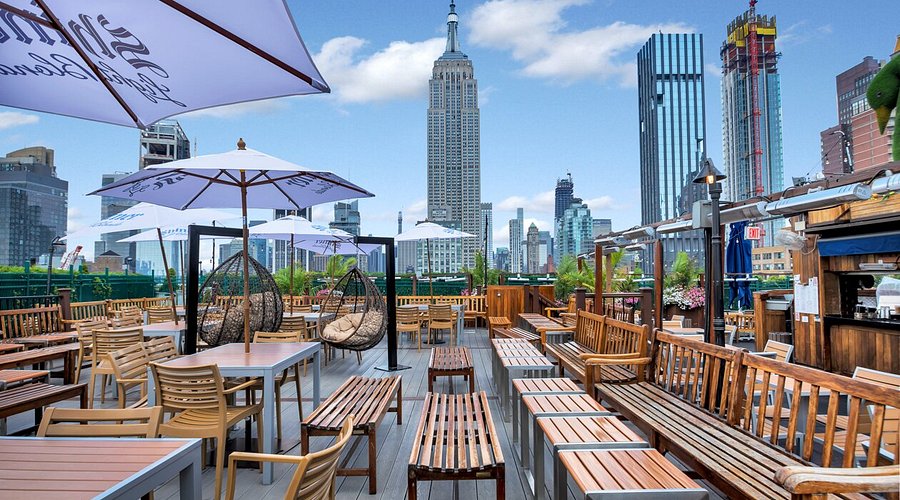 230 Fifth Rooftop Bar - Image 1