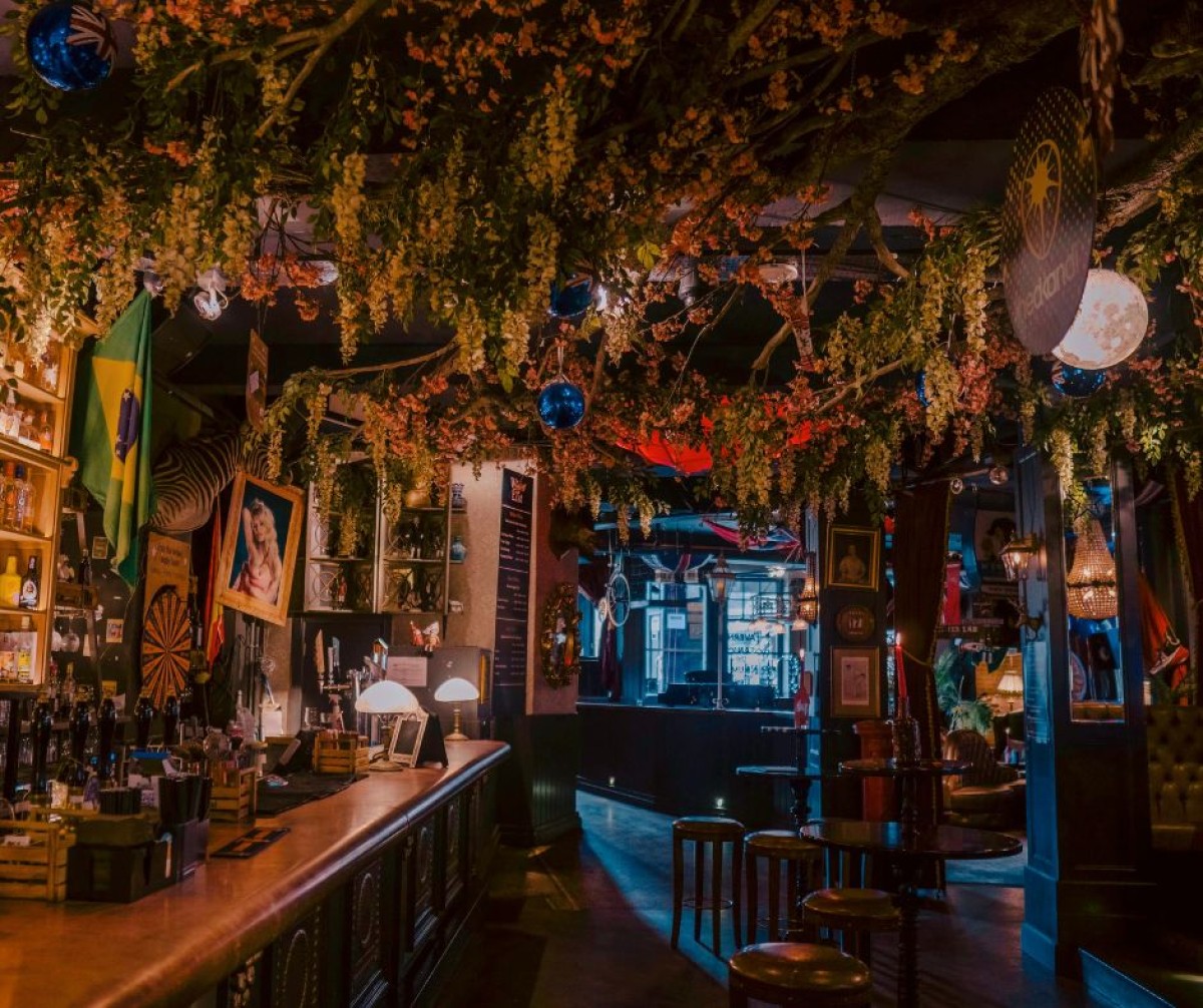 Colonel Porter’s Emporium - Thumbnail 2