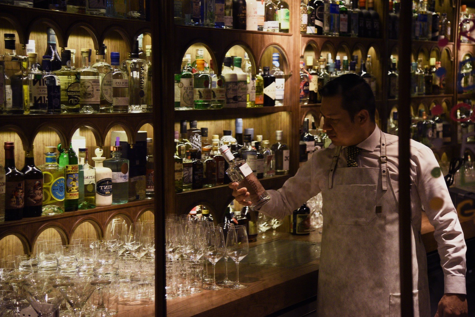 Dr. Fern’s Gin Parlour - Thumbnail 2