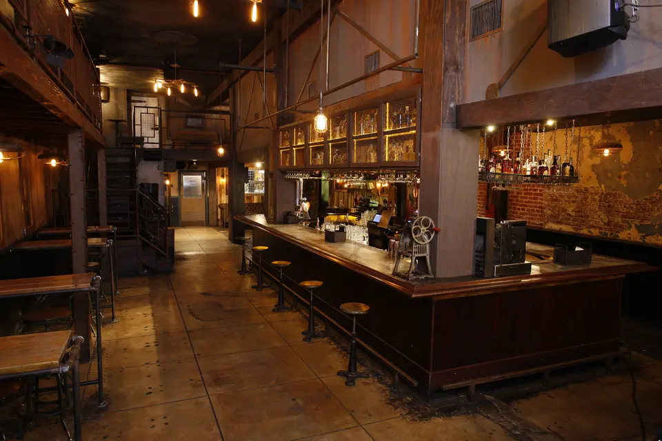 Seven Grand, bar in Los Angeles (photo 1)