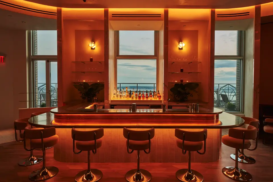 Overstory, bar in New York City (photo 1)