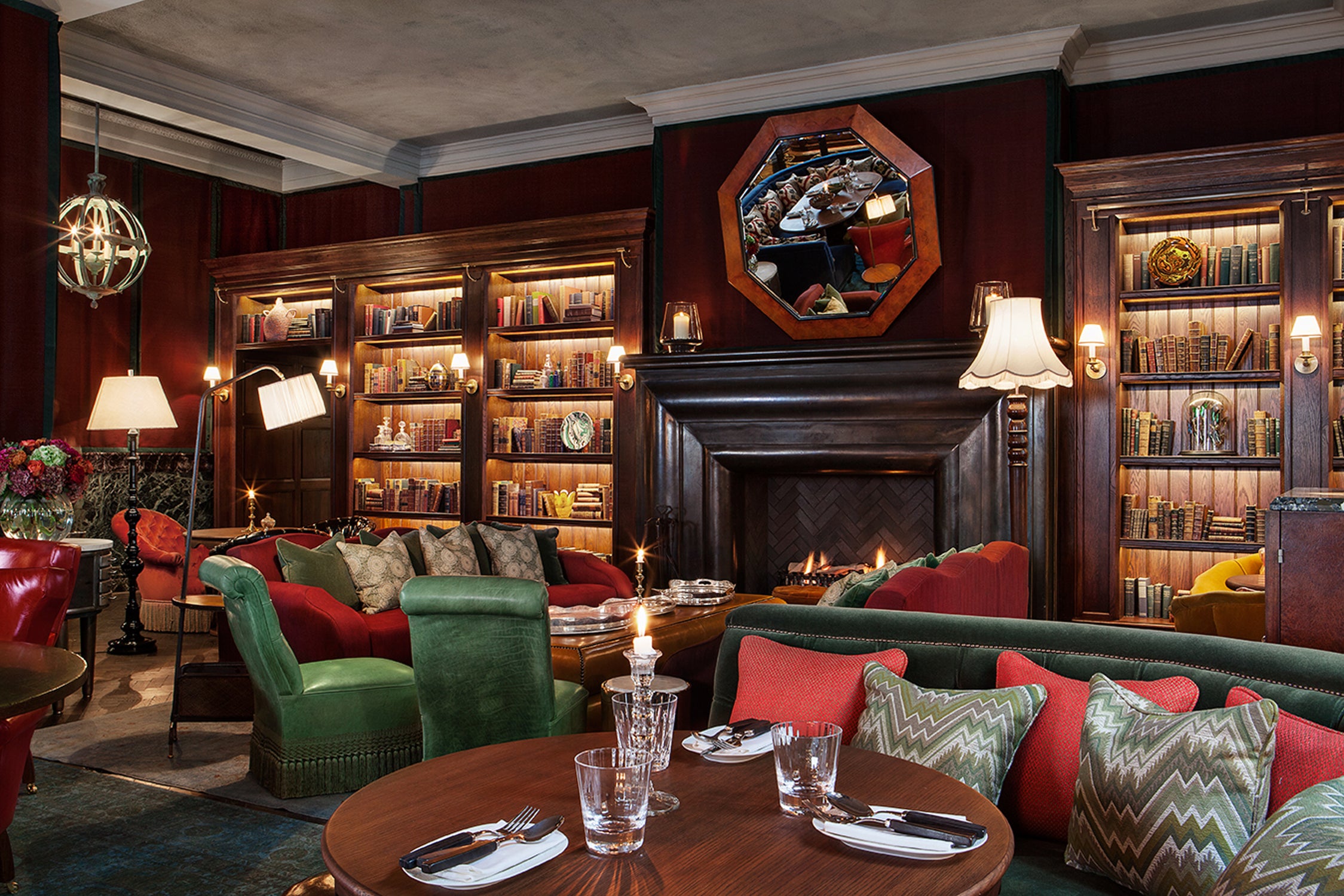 Scarfes Bar - Image 1