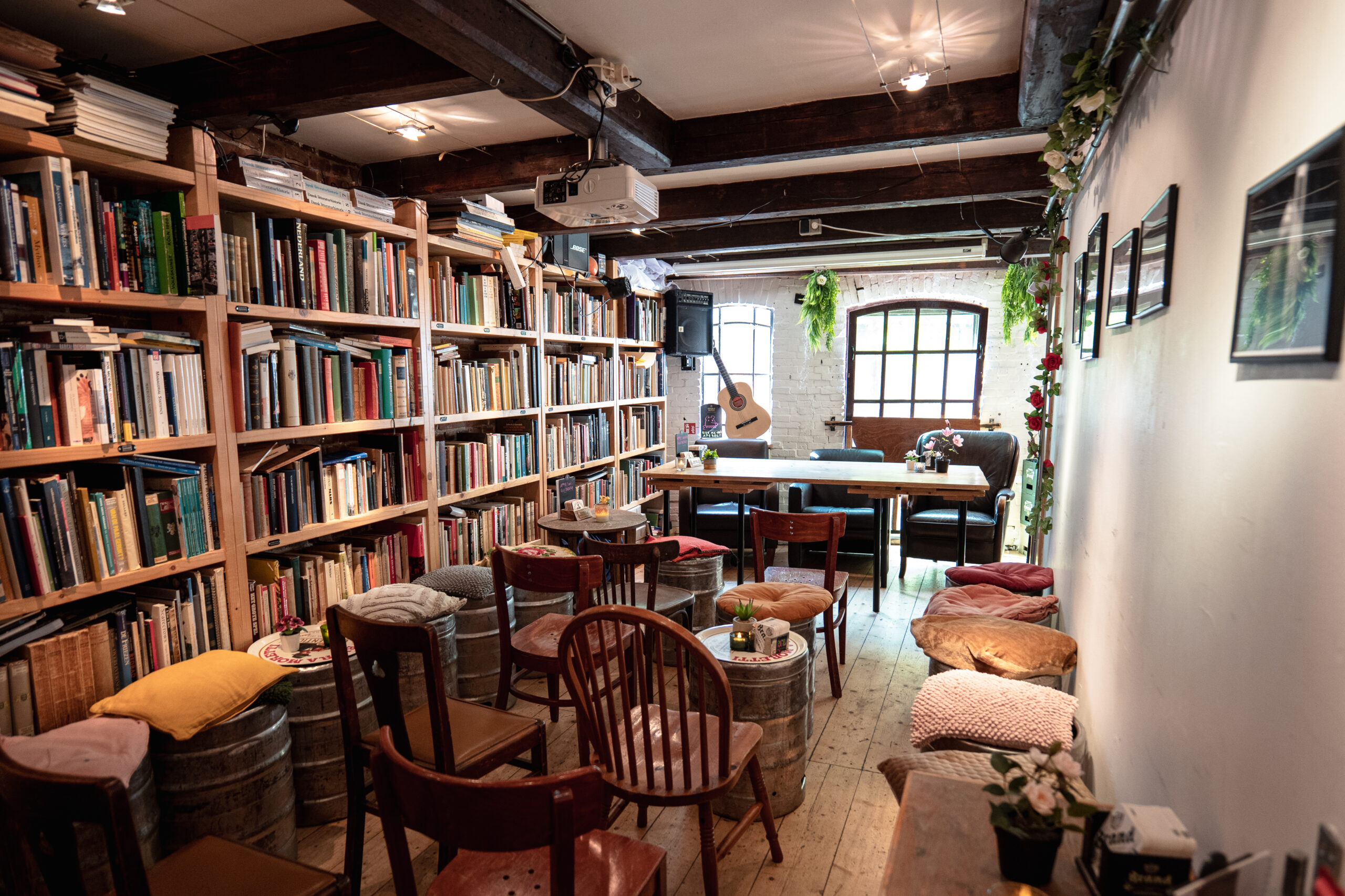 Literaire Café de Graanrepubliek - Thumbnail 2