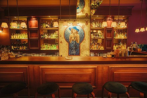 Riddle Bar - Image 1