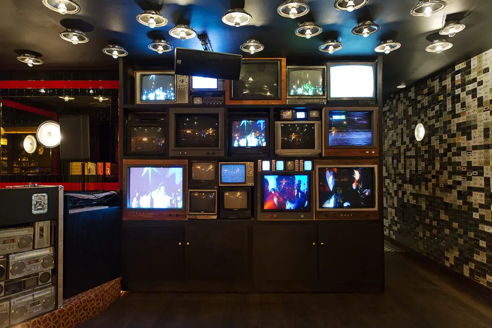 Break Room 86, bar in Los Angeles (photo 1)