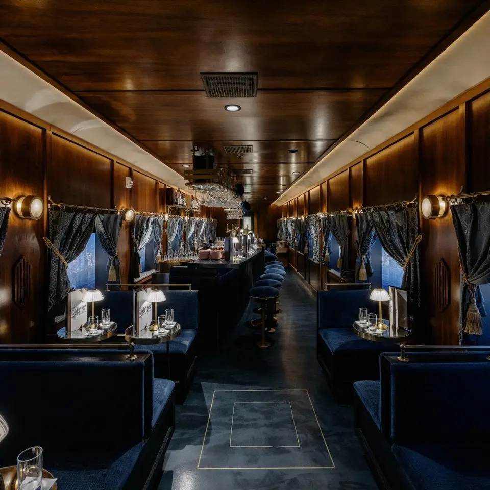 Platform 18 at Century Grand, bar in Phoenix (photo 1)