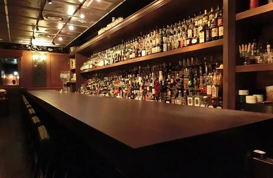 Bar High Five, bar in Tokyo (photo 1)