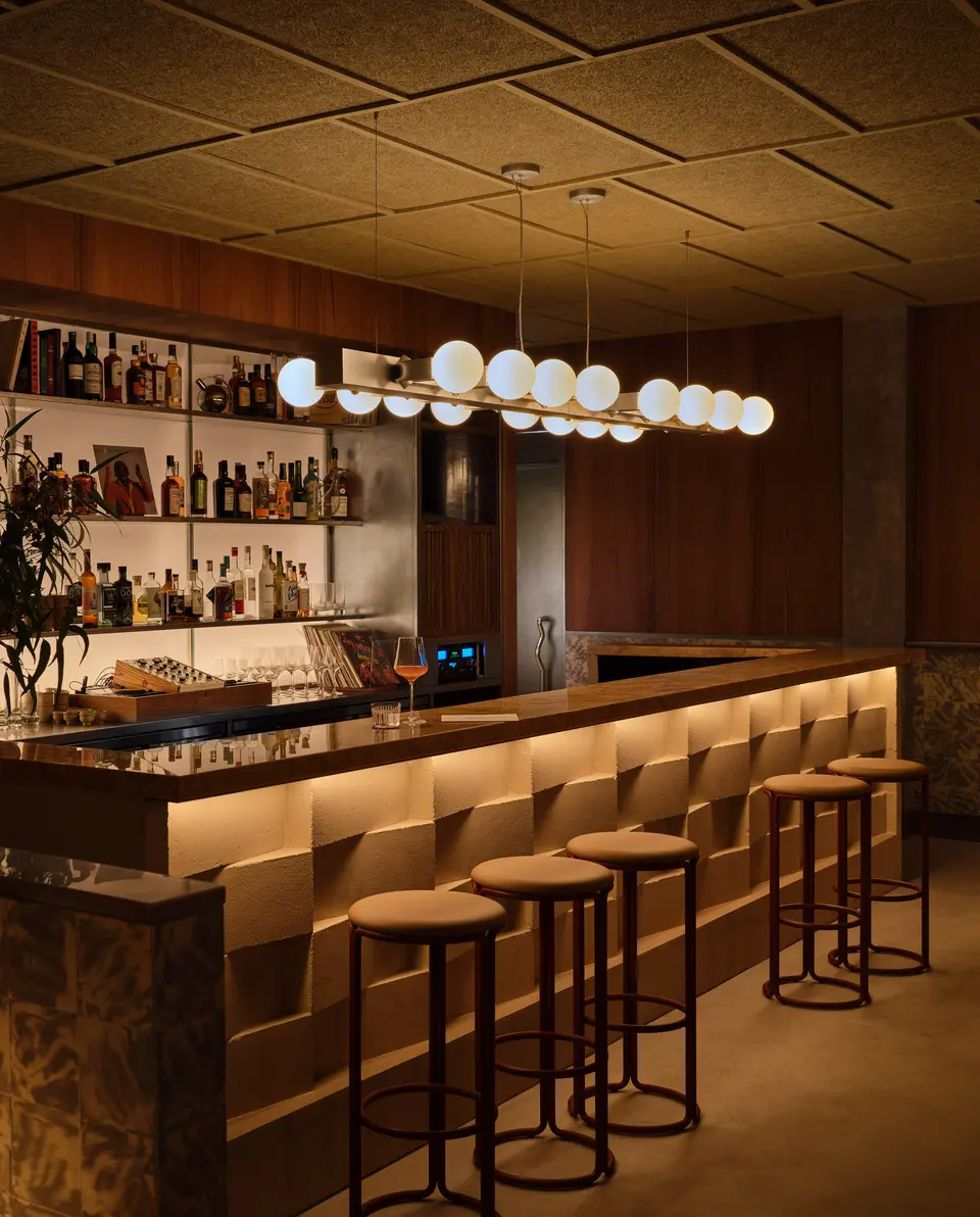 Bar Bon Funk, bar in Singapore (photo 1)