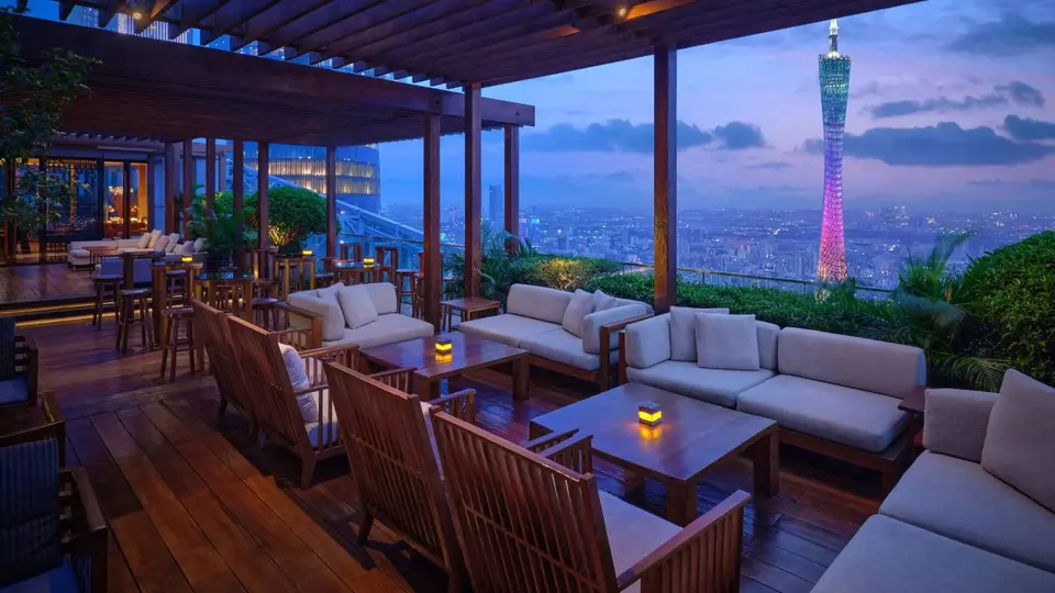 The Roof Bar, bar in Guangzhou (photo 1)