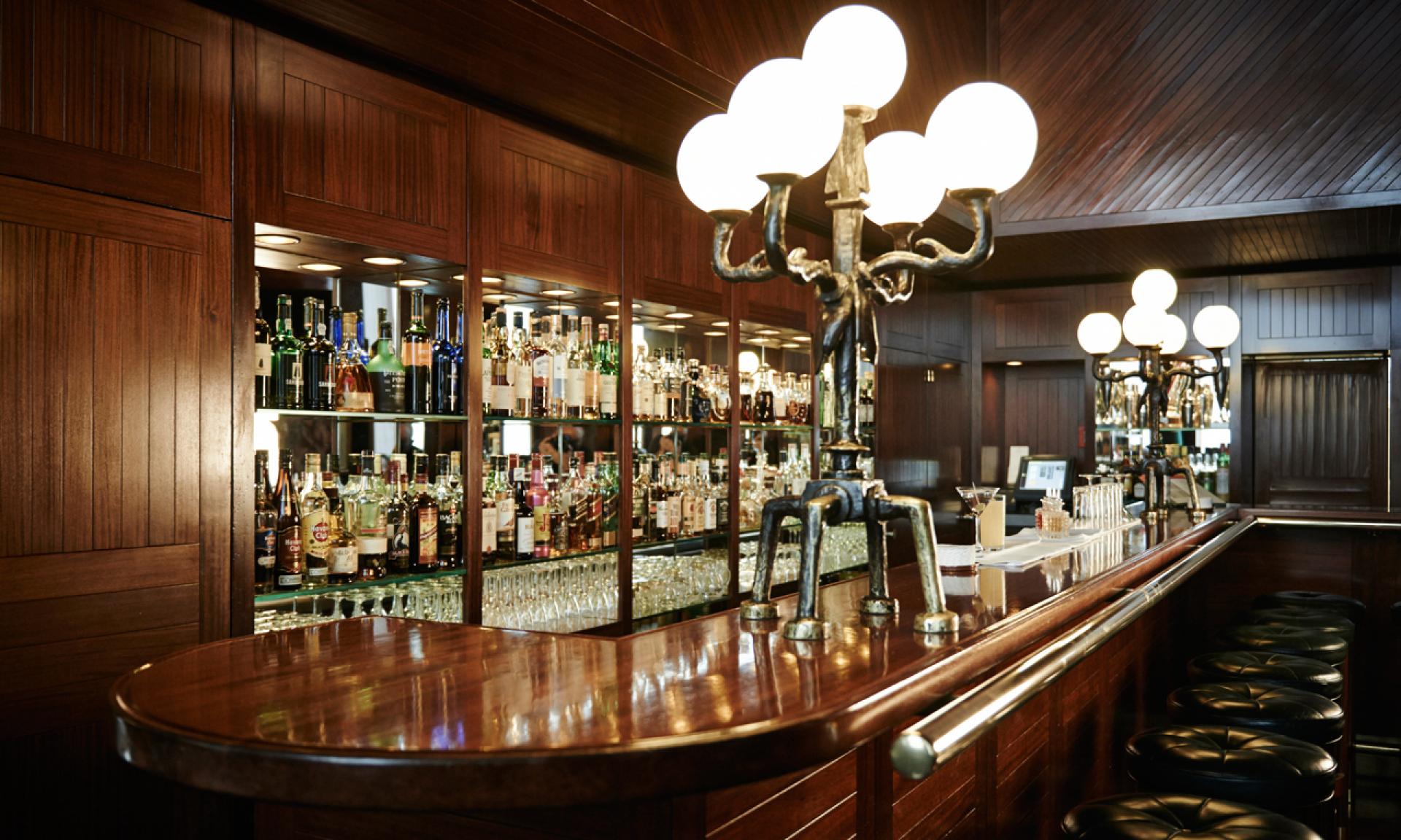 Kronenhalle Bar - Thumbnail 2