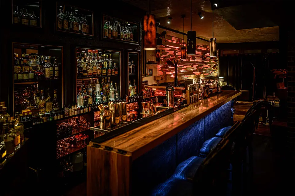 ONA MOR, bar in Cologne (photo 1)