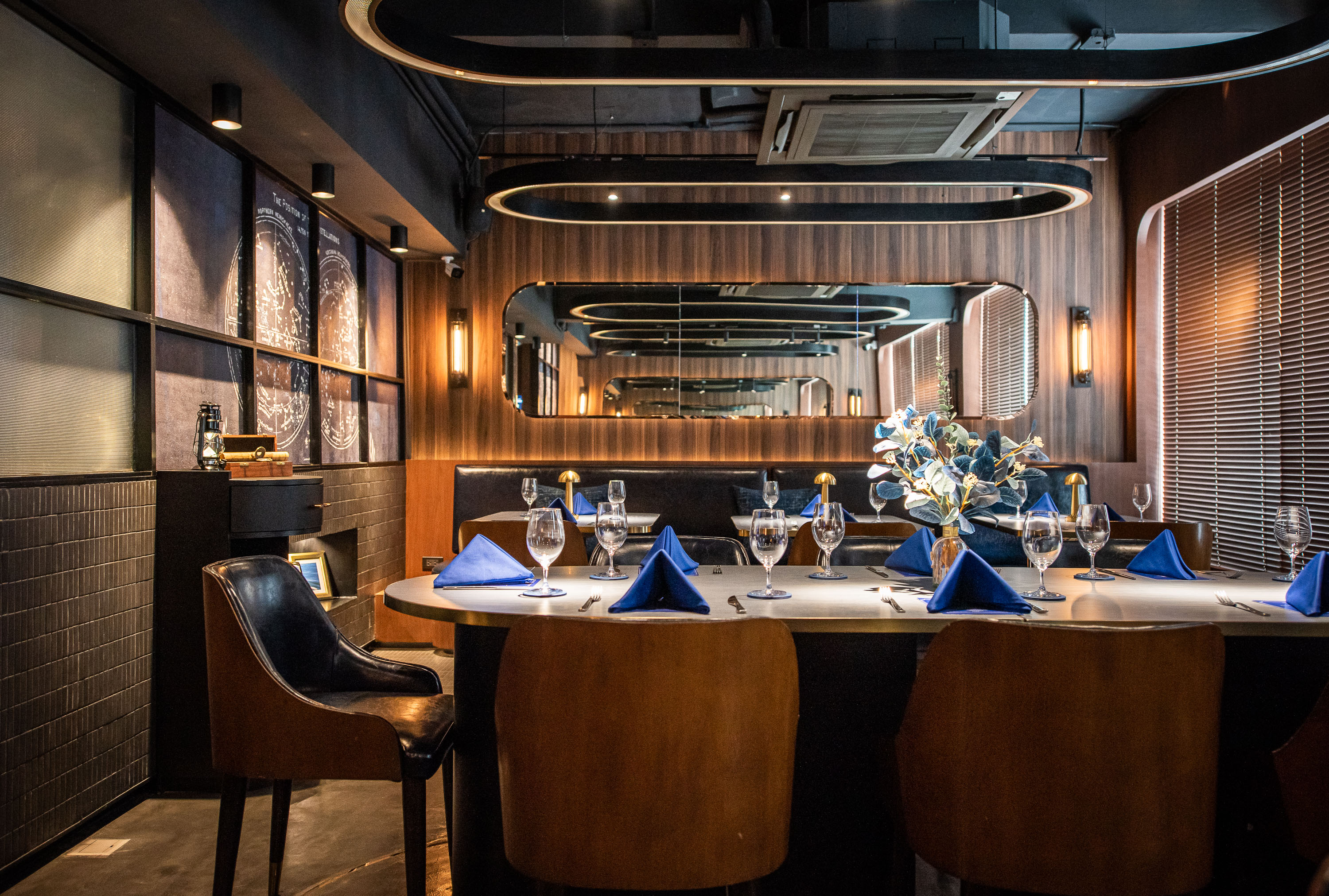 Pennant - Thumbnail 2