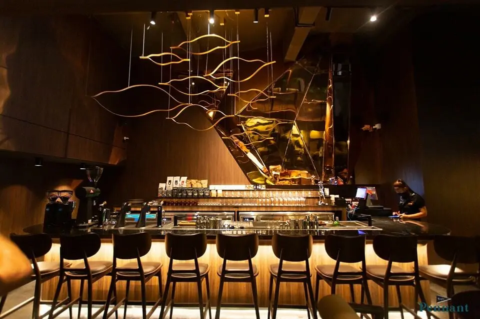 Pennant, bar in Bangkok (photo 1)