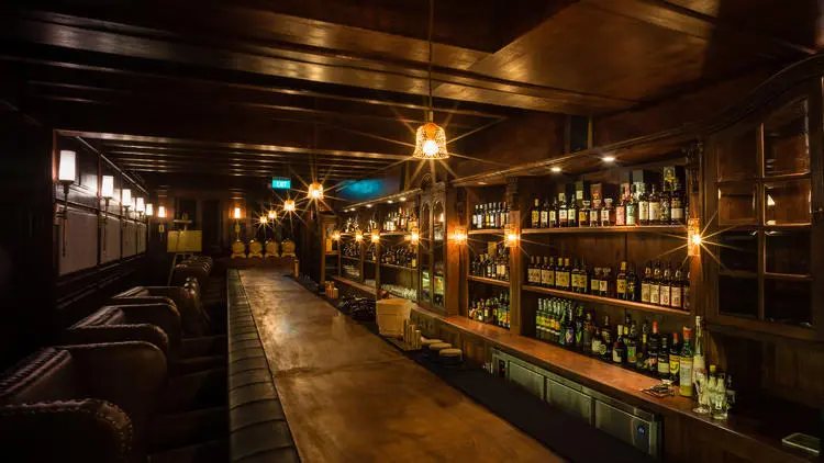 D.Bespoke, bar in Singapore (photo 1)