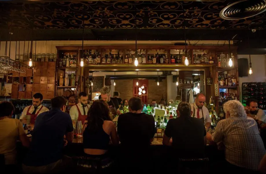 Ferdinand, bar in Beirut (photo 1)