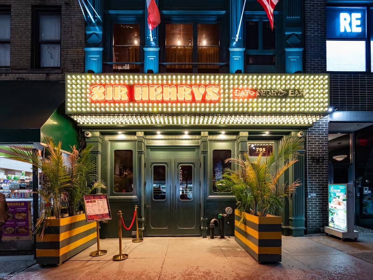 Sir Henry’s - Thumbnail 2