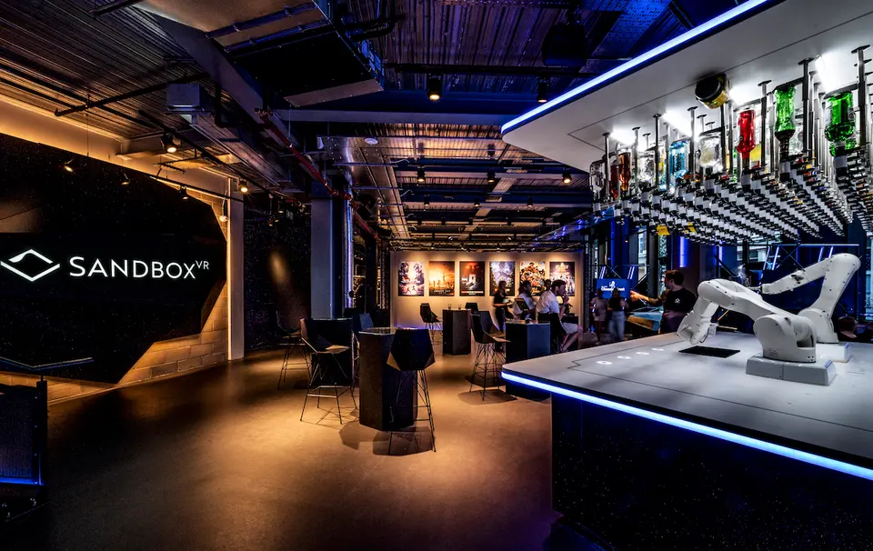 Sandbox VR, bar in London (photo 1)