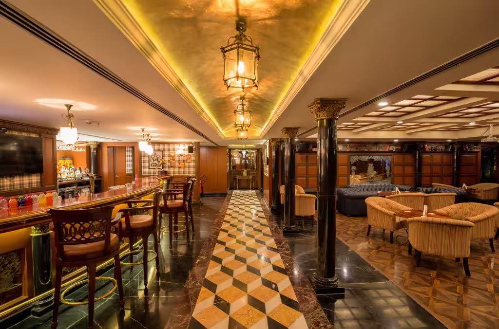 10 Downing Street - Image 1