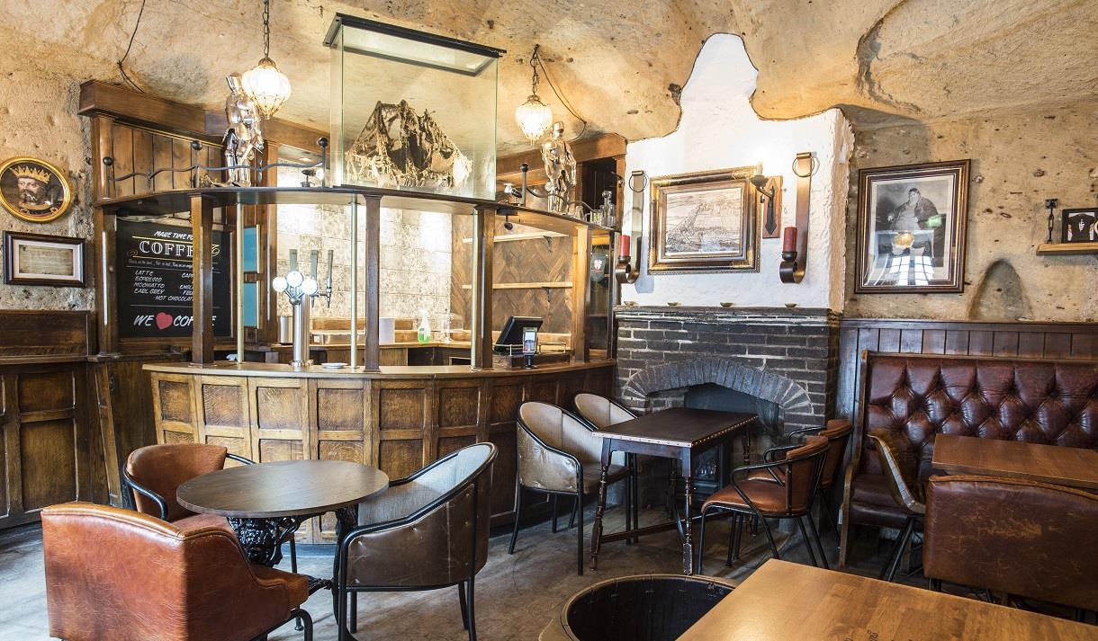 Ye Olde Trip to Jerusalem - Thumbnail 2