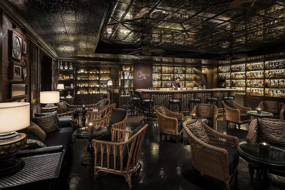 The Bamboo Bar, bar in Bangkok (photo 1)